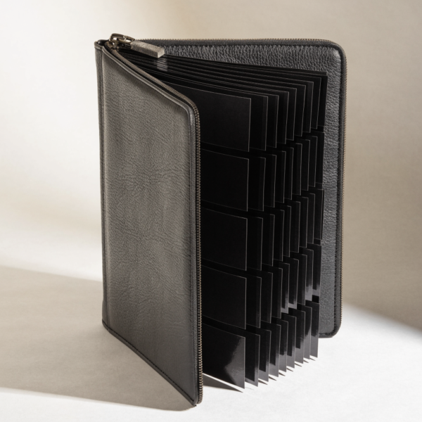 Archive Vault 12-Pocket Zip Binder